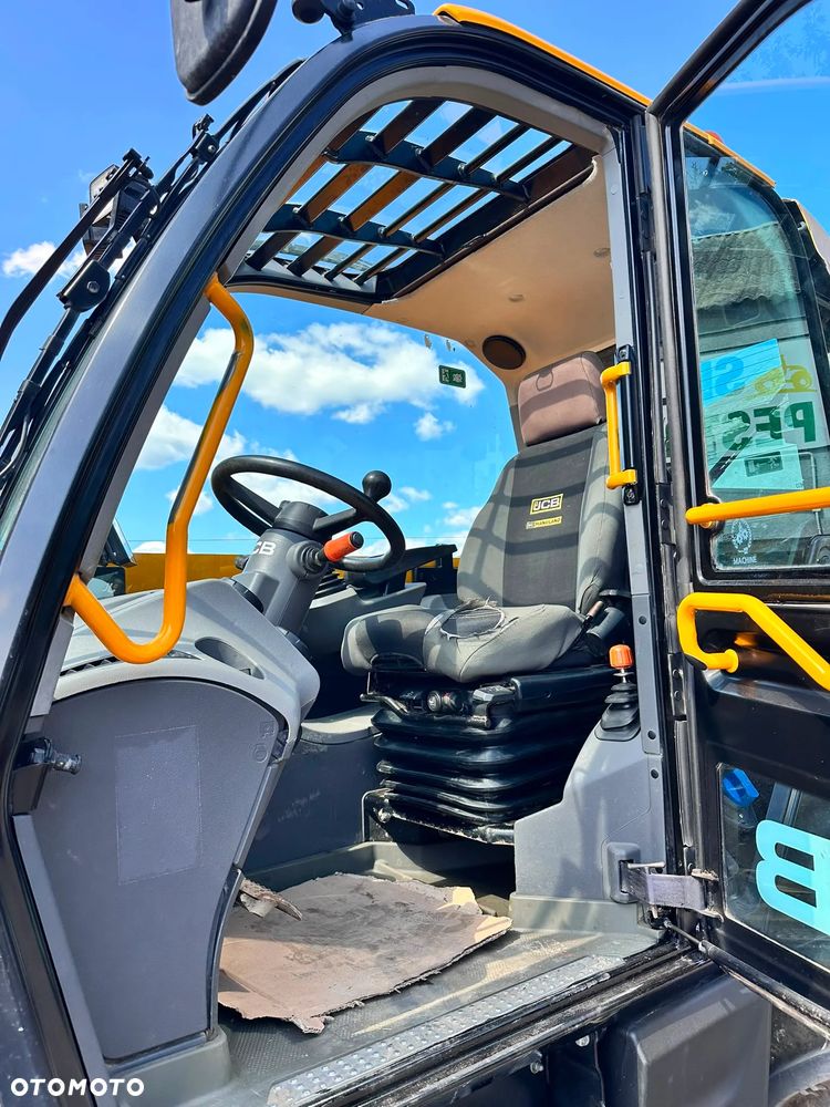 JCB 542-70 Agri Super - 22
