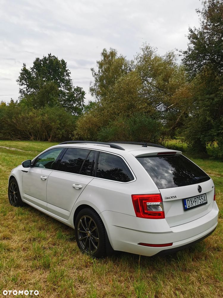 Skoda Octavia 2.0 TDI SCR Style DSG - 7