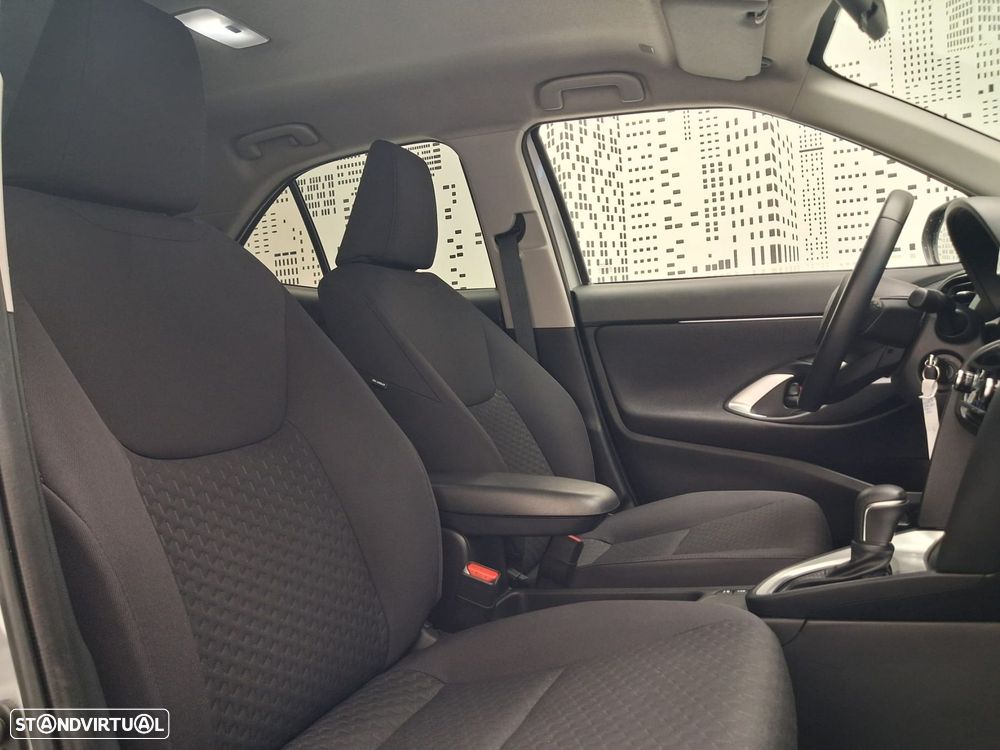Toyota Yaris Cross 1.5 HDF Comfort Plus - 16