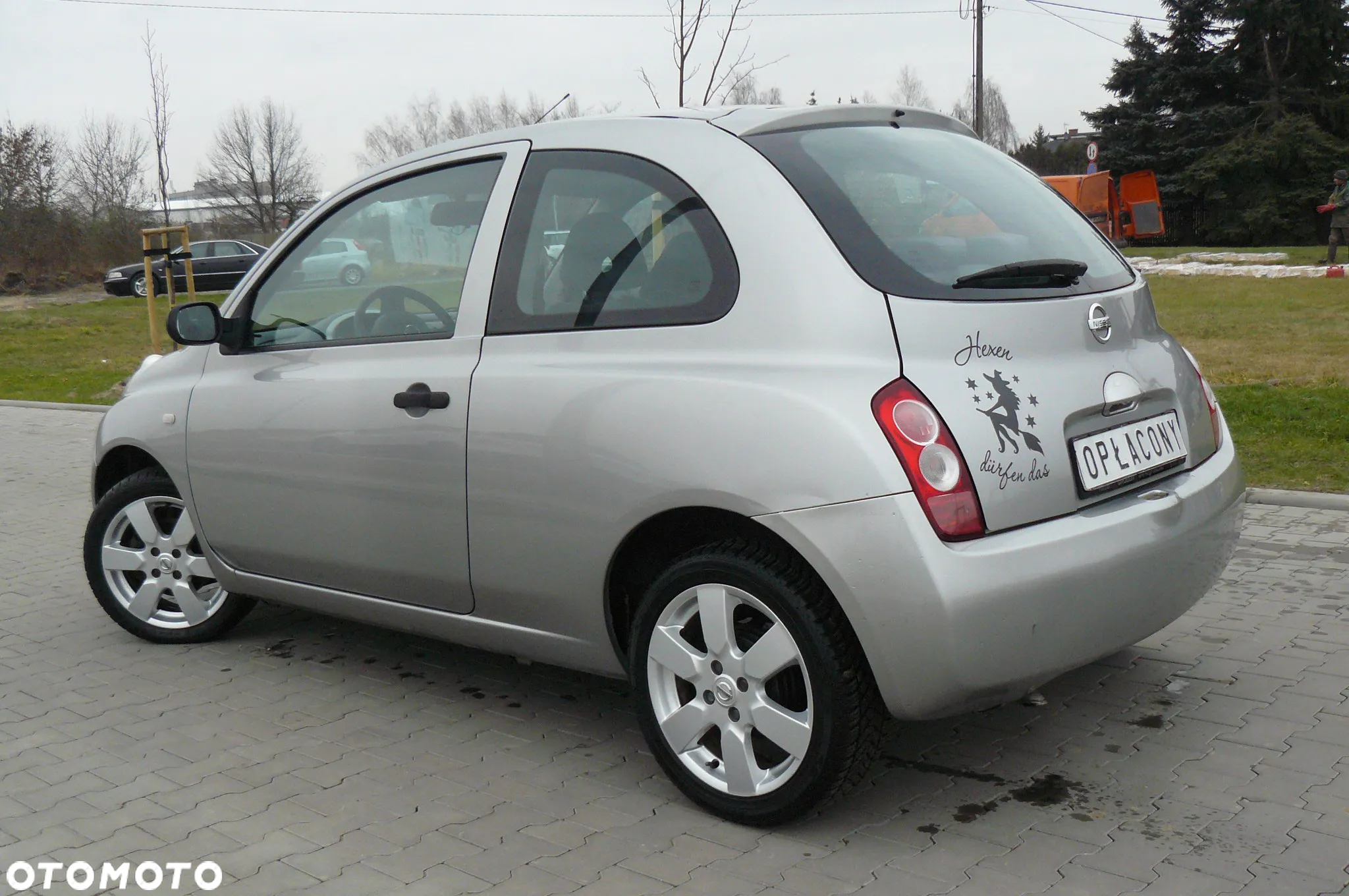 Nissan Micra - 12