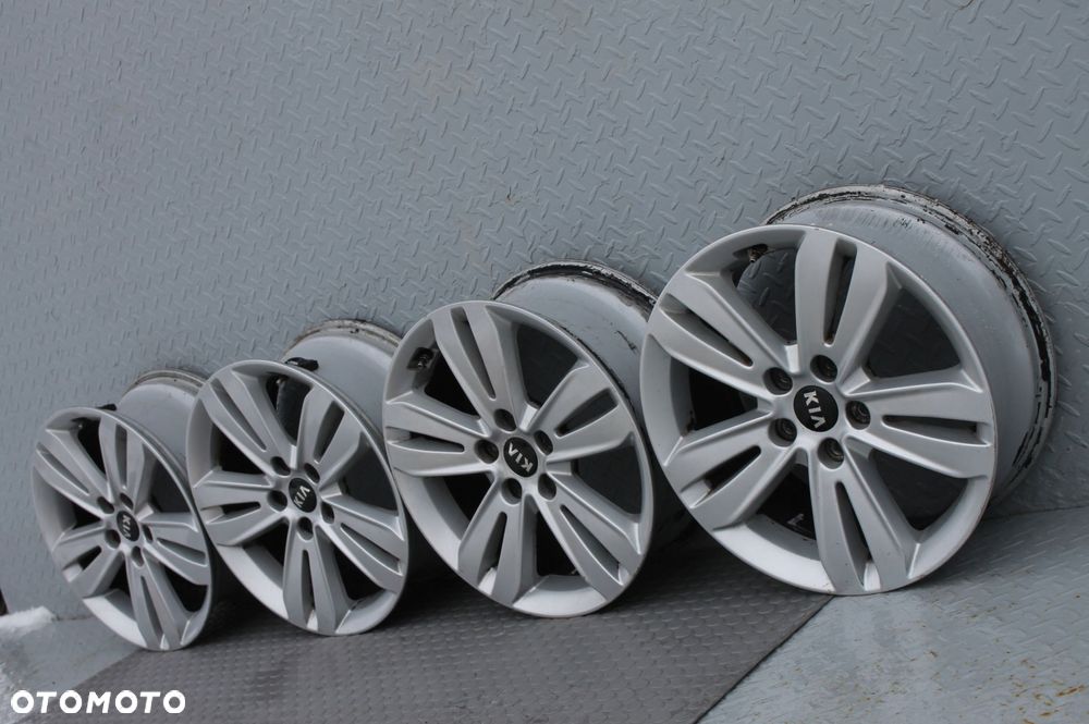 felgi + czujniki alufelgi 17 cali 5x114.3 et48 7j kia sportage iv 15-21 - 15