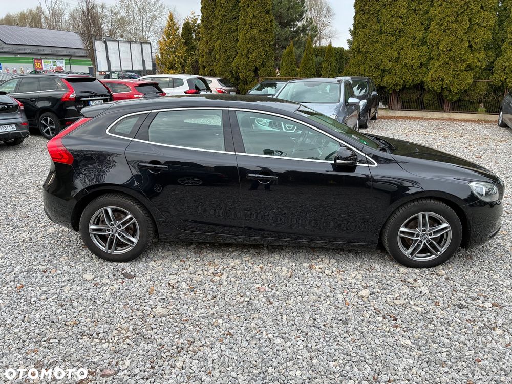 Volvo V40 - 8