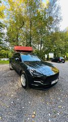 Porsche Macan Standard