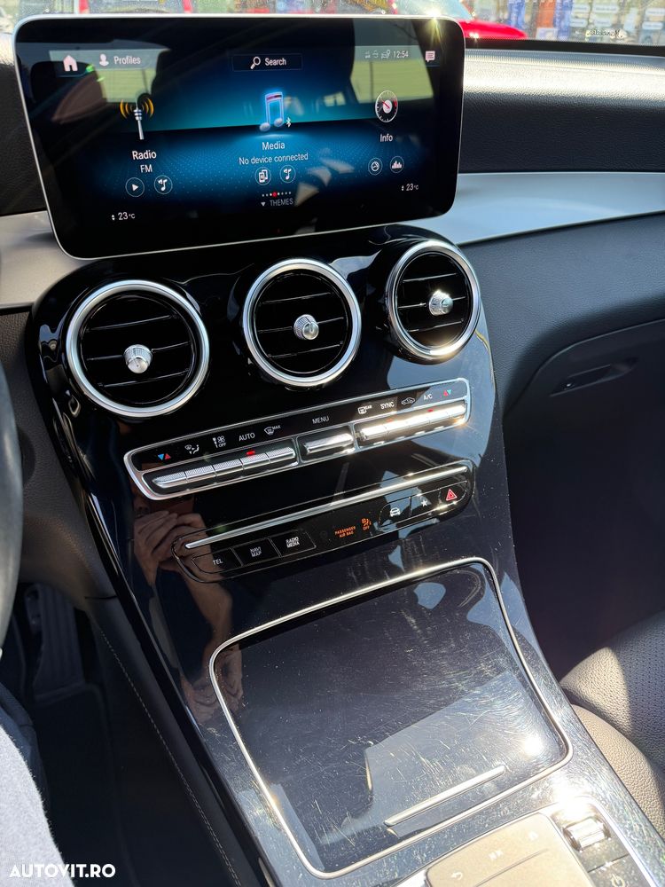 Mercedes-Benz GLC Coupe 200 4Matic 9G-TRONIC AMG Line - 22