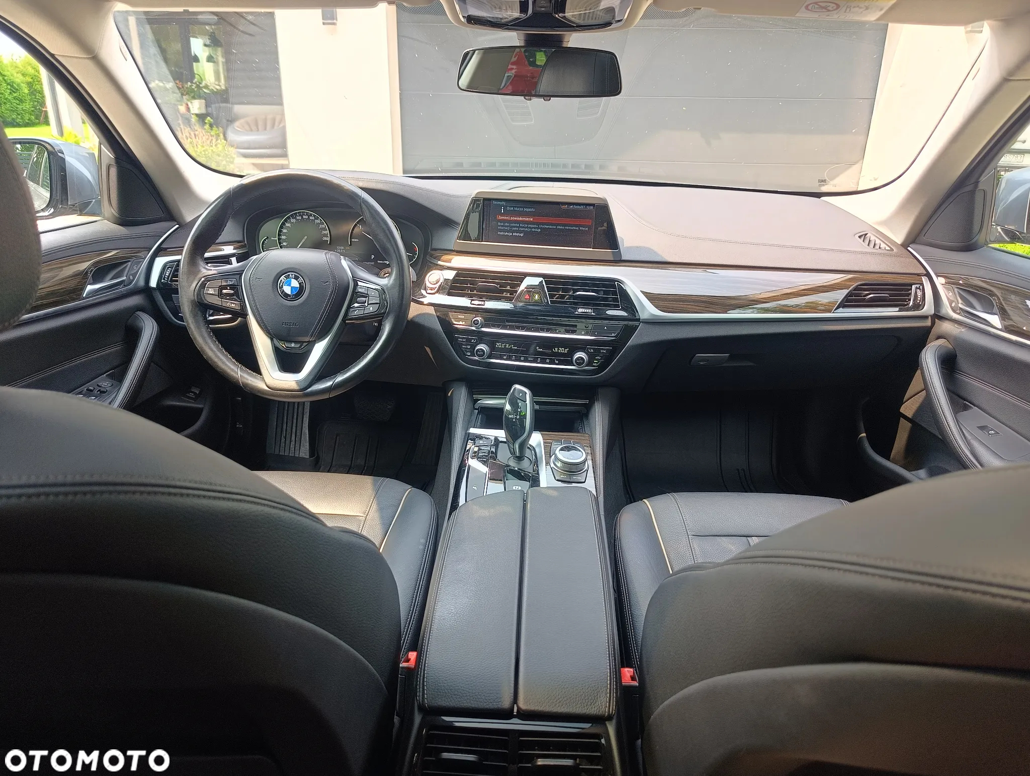 BMW Seria 5 525d Touring Luxury Line - 14