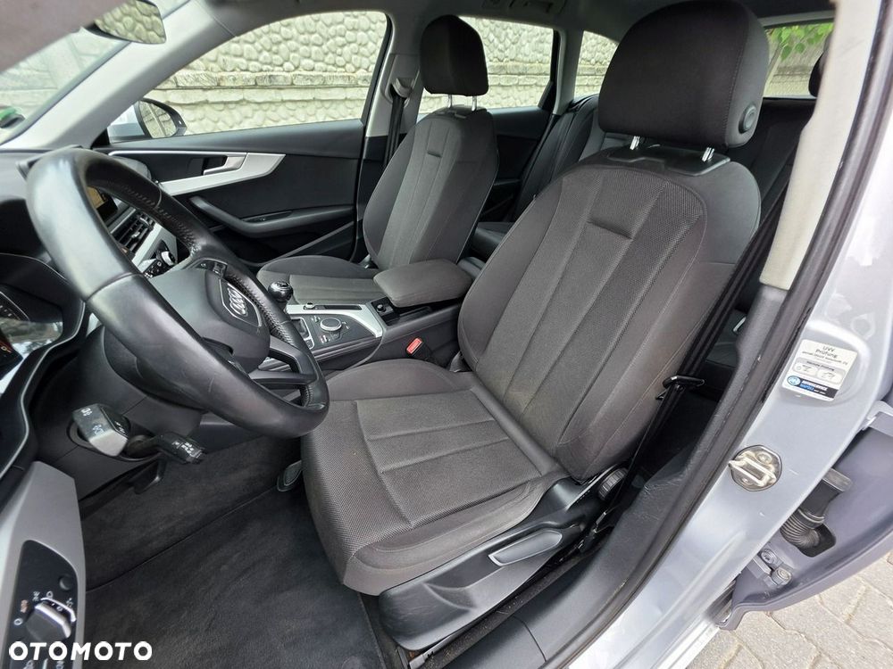Audi A4 Avant 2.0 TDI - 11
