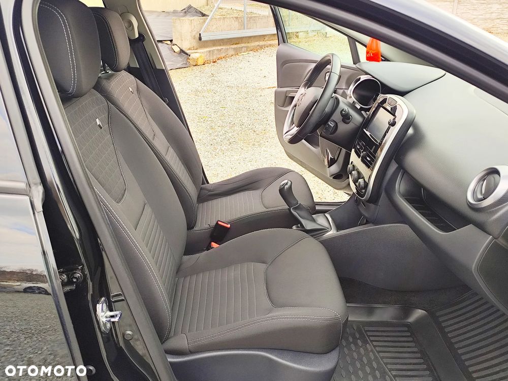 Renault Clio 1.2 16V 75 LIMITED - 27