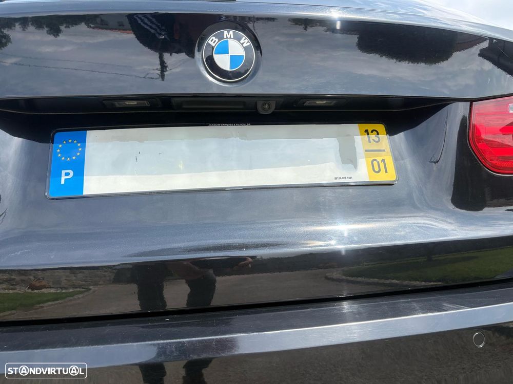 BMW 320 d Luxury Line - 5