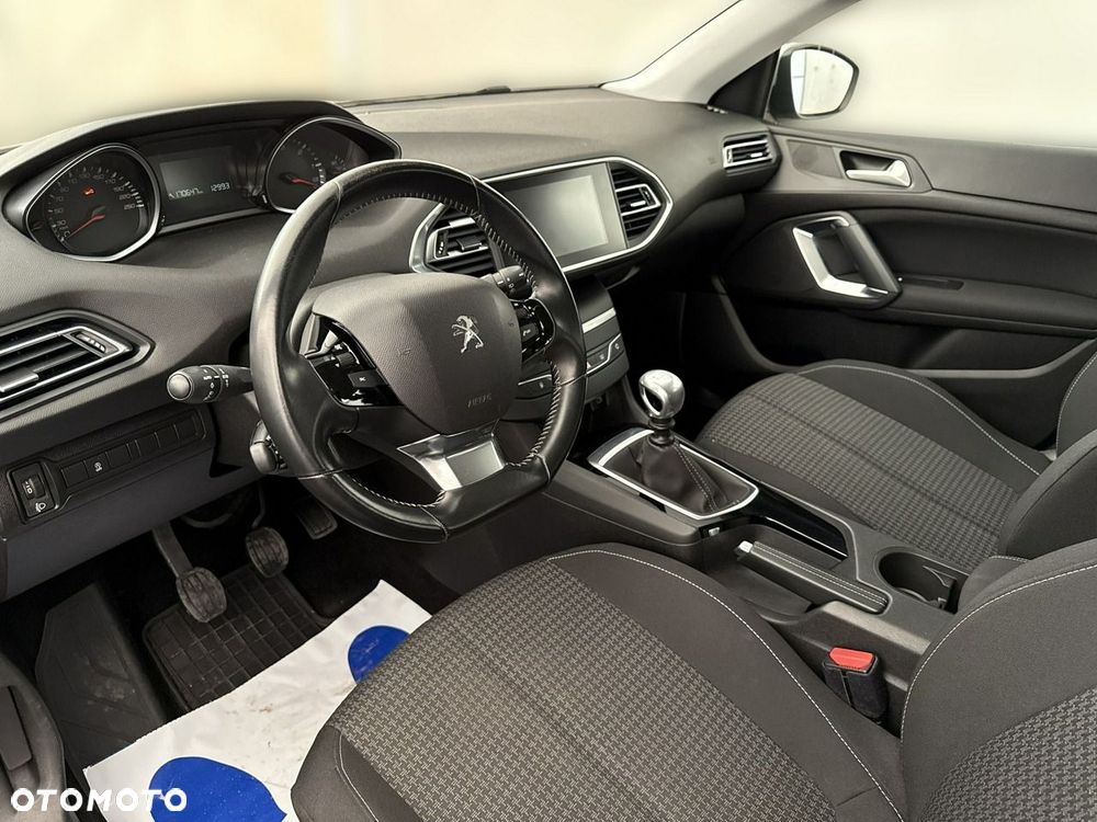 Peugeot 308 - 14