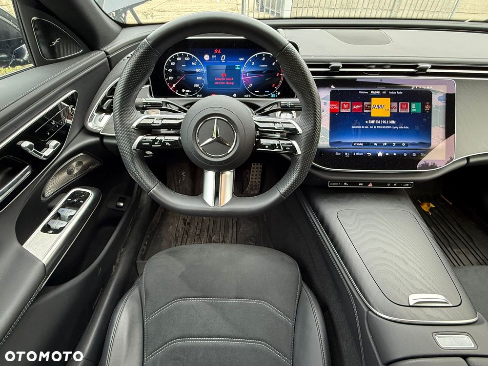 Mercedes-Benz Klasa E 220 d 4-Matic AMG/Avantgarde - 14