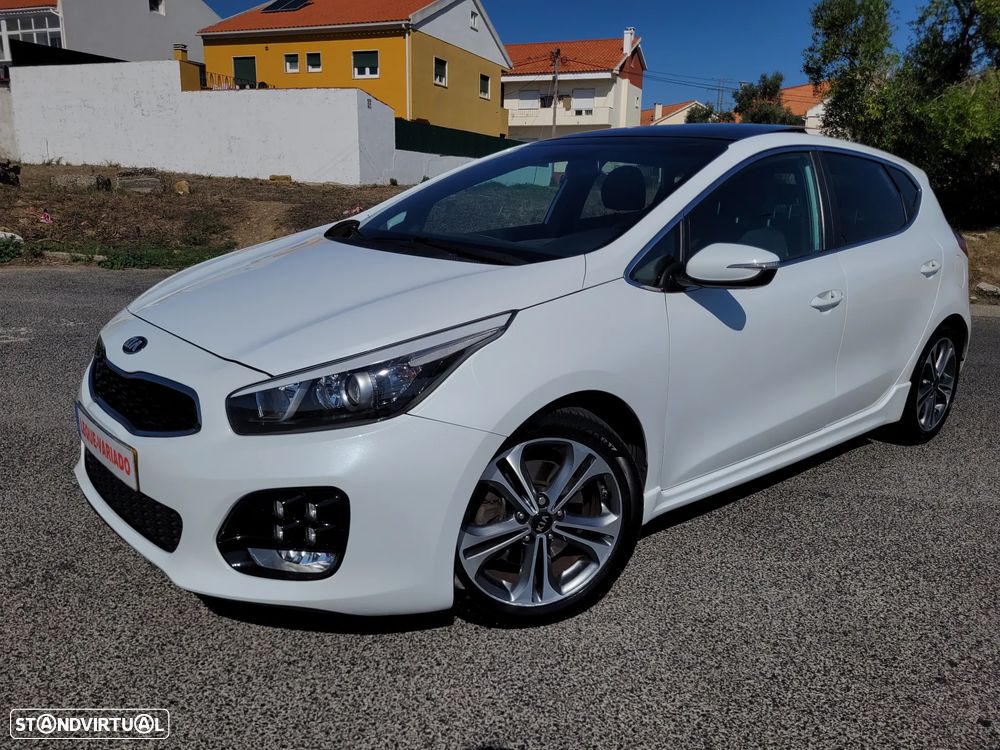Kia Ceed 1.6 CRDi GT Line - 35