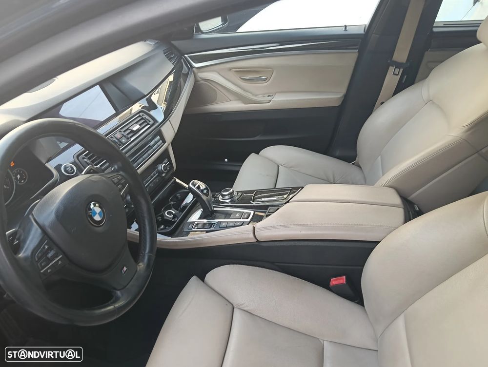 BMW M550d xDrive Auto - 24