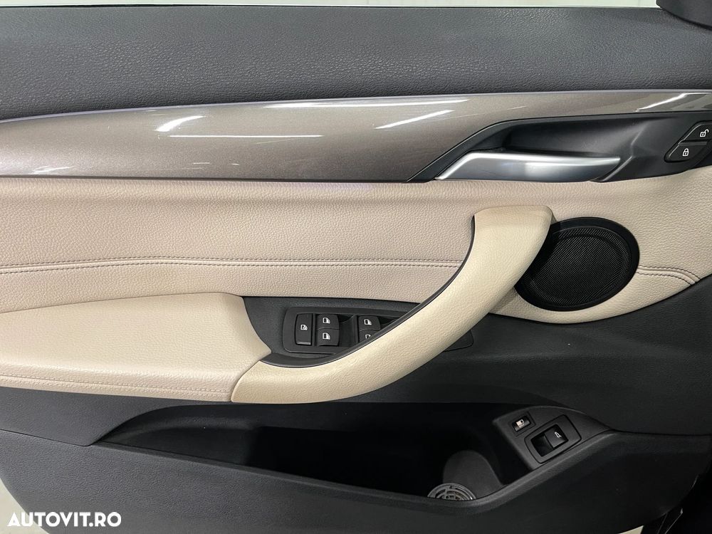 BMW X1 xDrive25e xLine - 29