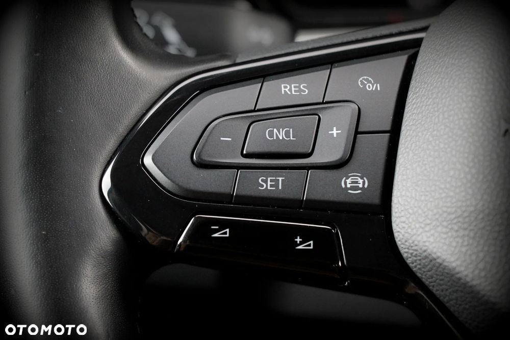 Ford Tourneo Connect 2.0 EcoBlue Titanium - 23