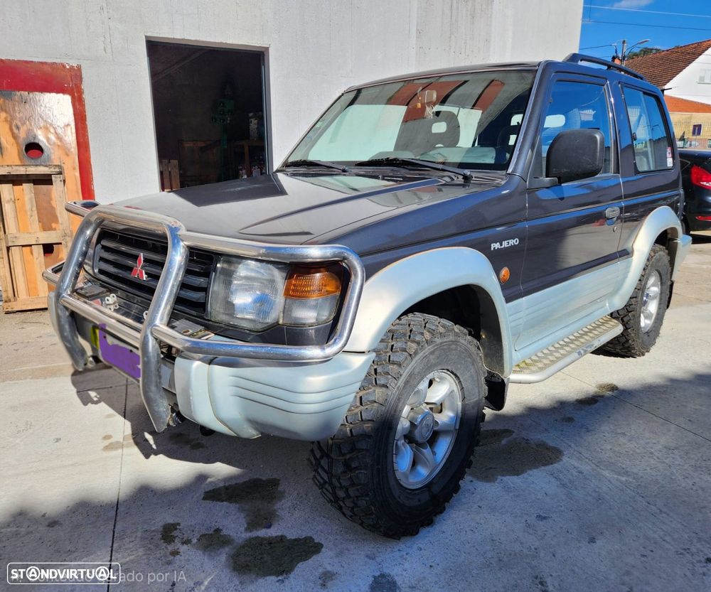 Mitsubishi Pajero 2.5 TDi GLS - 5