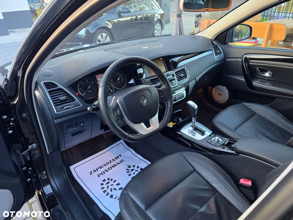 Renault Laguna dCi 175 FAP Bose Edition - 27