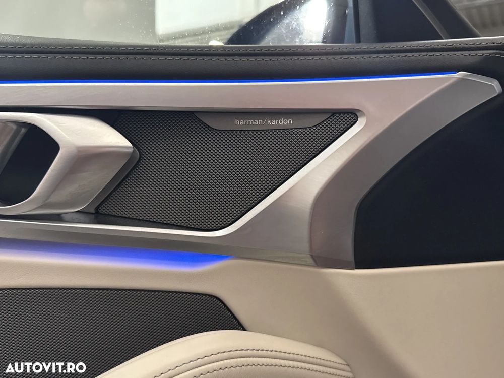 BMW Seria 8 - 16