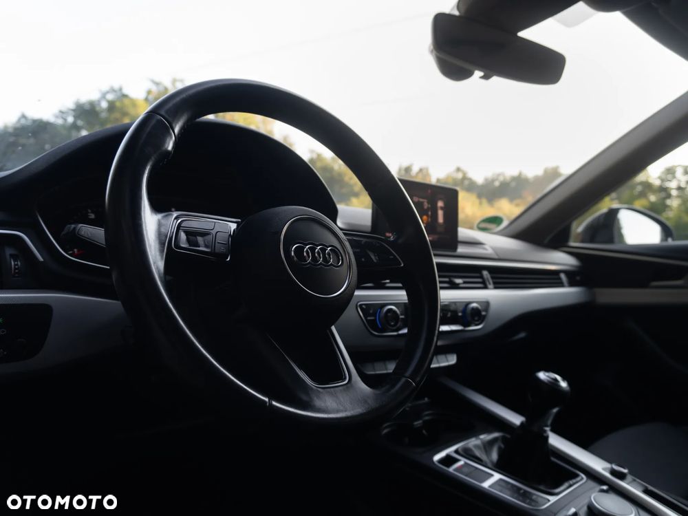 Audi A4 Avant 2.0 TDI DPF S line Sportpaket - 15