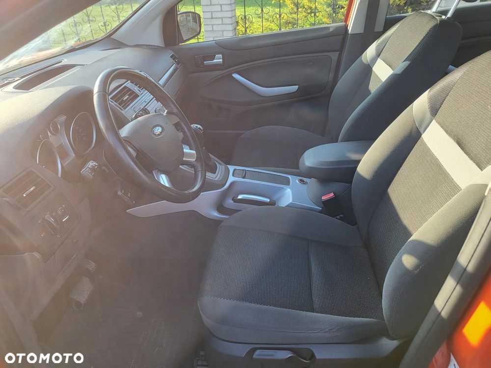 Ford Kuga 2.0 TDCi 4WD Trend - 8