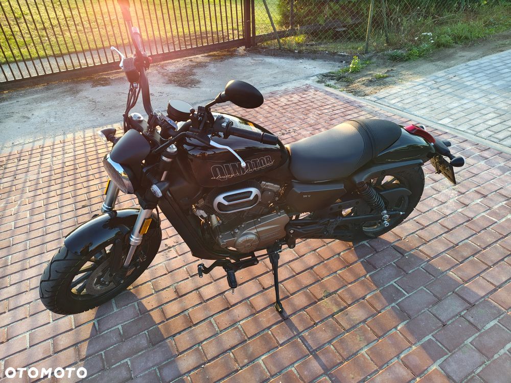 QJmotor SRV 125V
