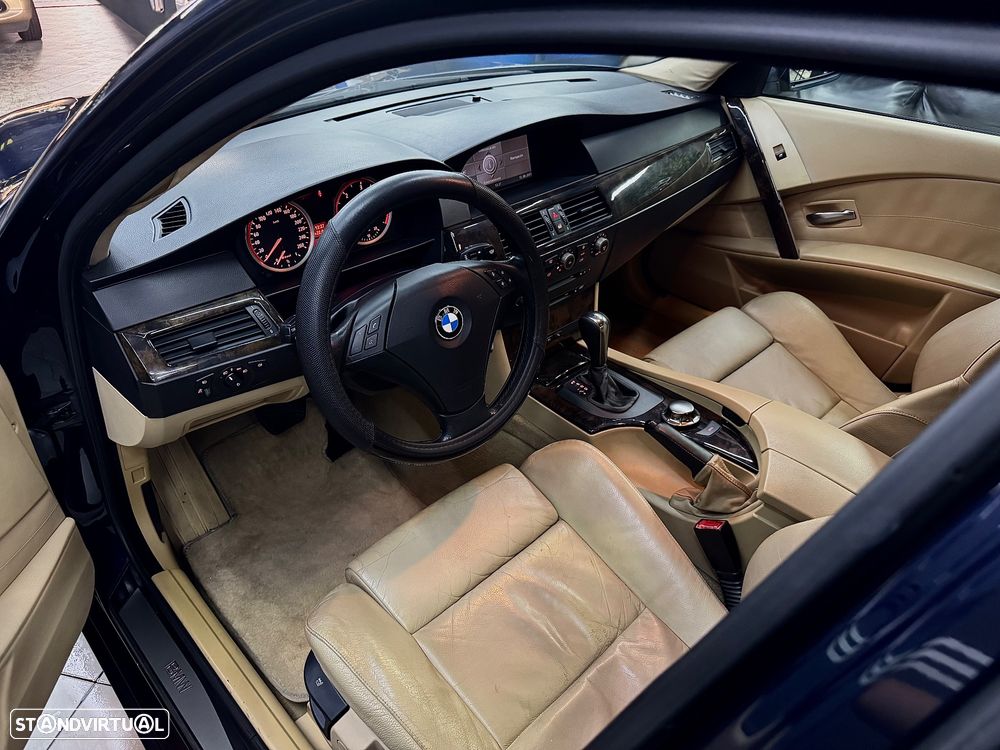 BMW 525 dA Touring - 8