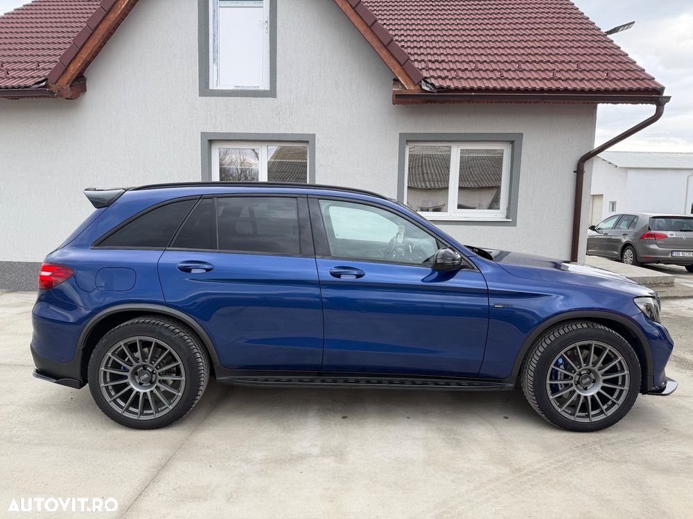 Mercedes-Benz GLC - 7