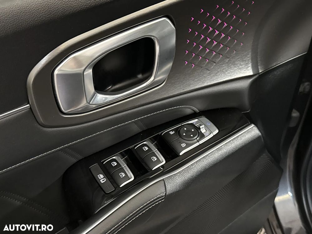 Kia Sorento - 16