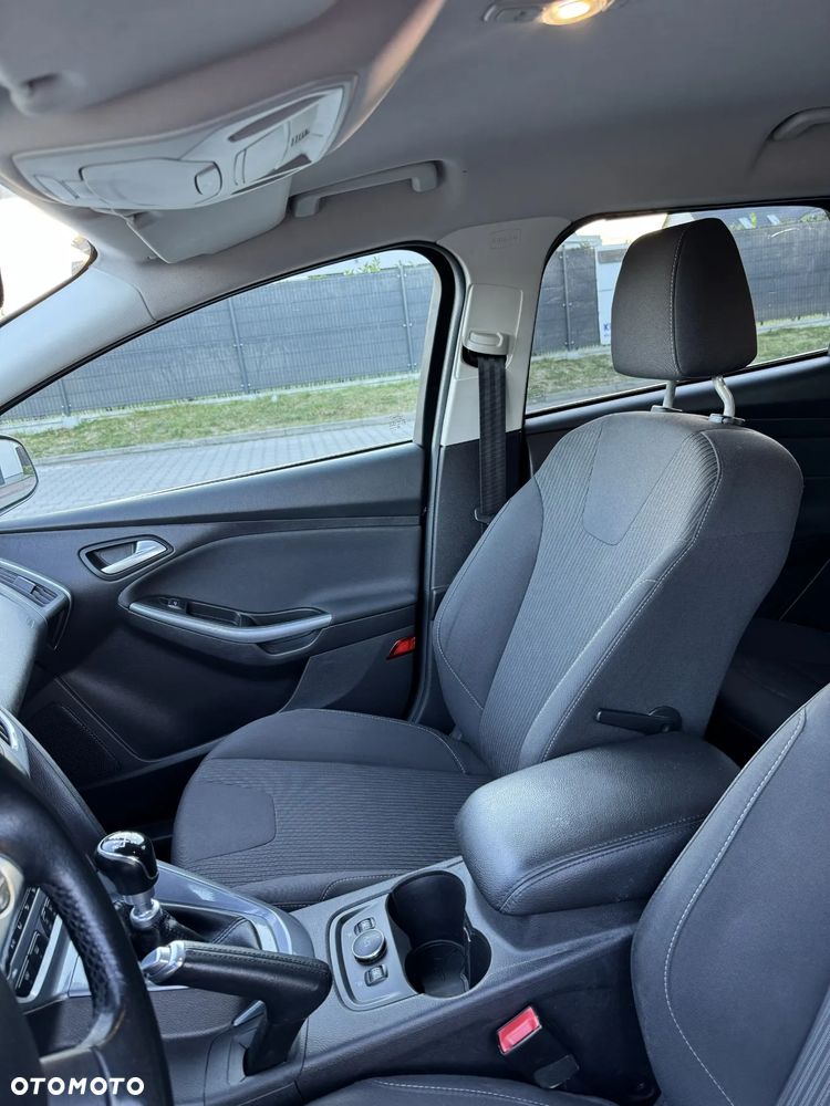 Ford Focus 1.6 TDCi DPF Start-Stopp-System Titanium - 21