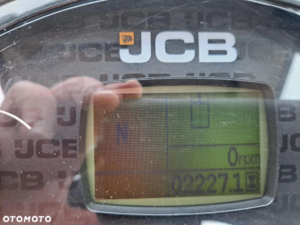 JCB 406 - 8