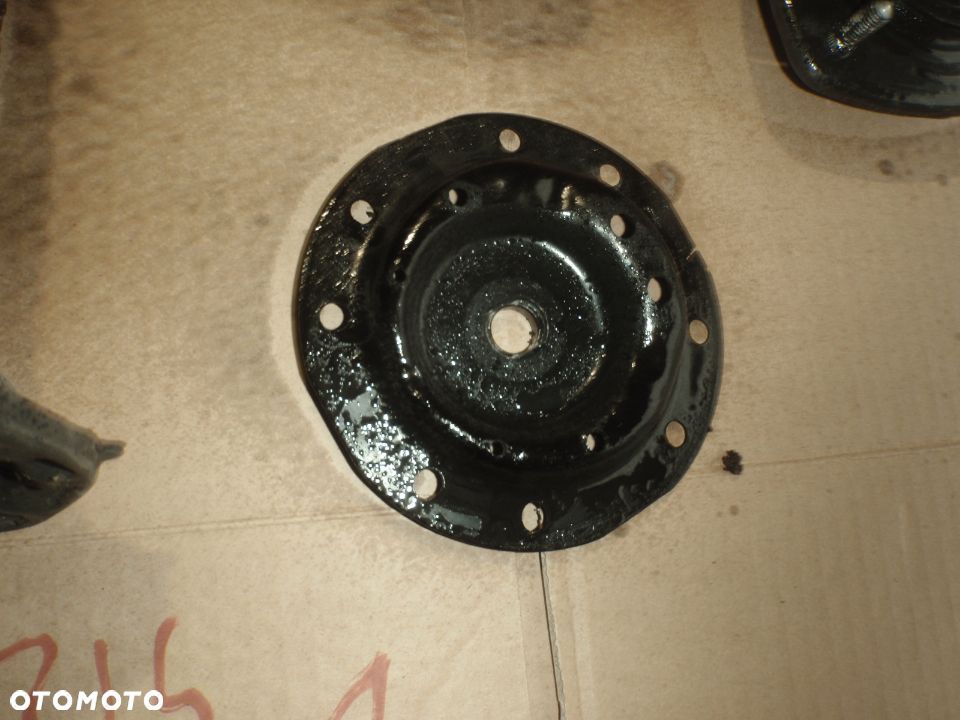 amortyzator sprężyna macperson poduszka toyota yaris I przód tył stan jak nowy - 7