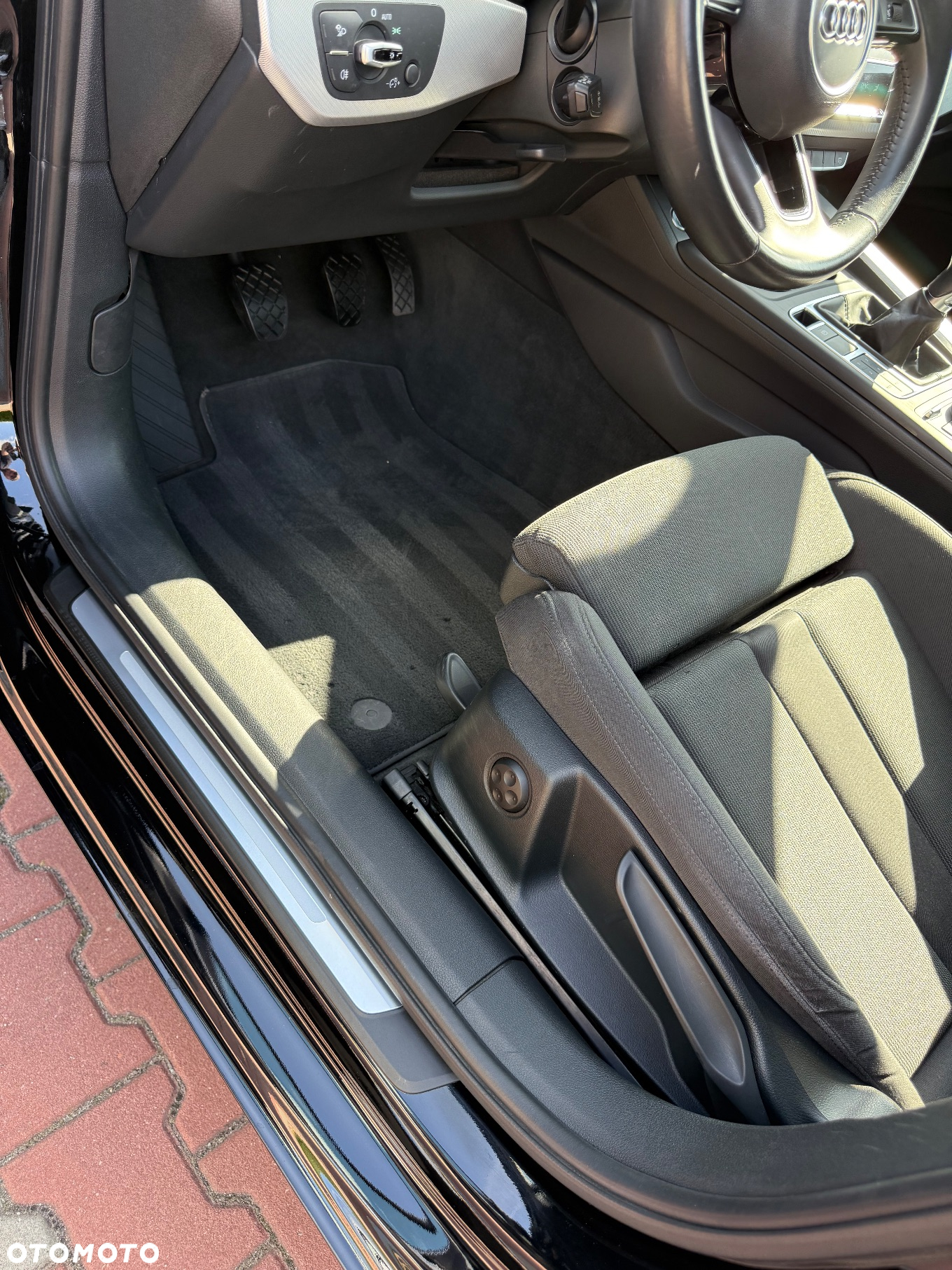 Audi A4 Avant 2.0 TDI - 34
