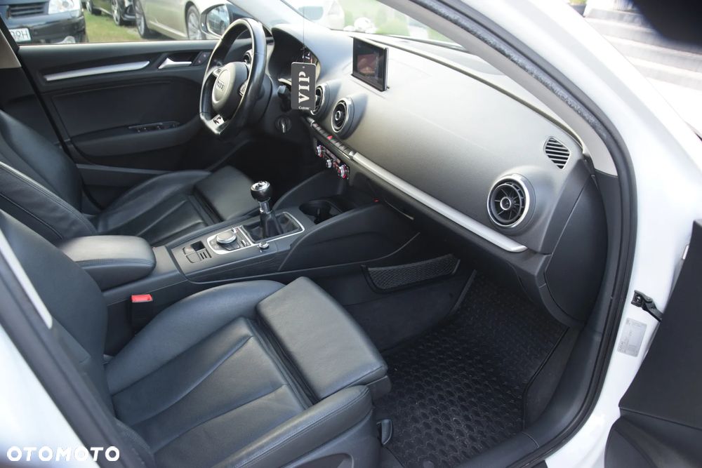 Audi A3 - 12