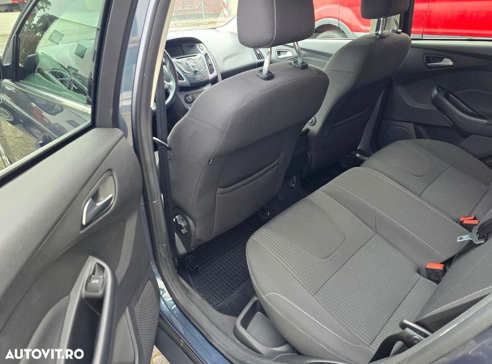 Ford Focus 1.6 TDCi DPF Start-Stopp-System Titanium - 11