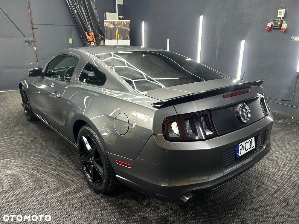Ford Mustang 3.7 V6 - 7