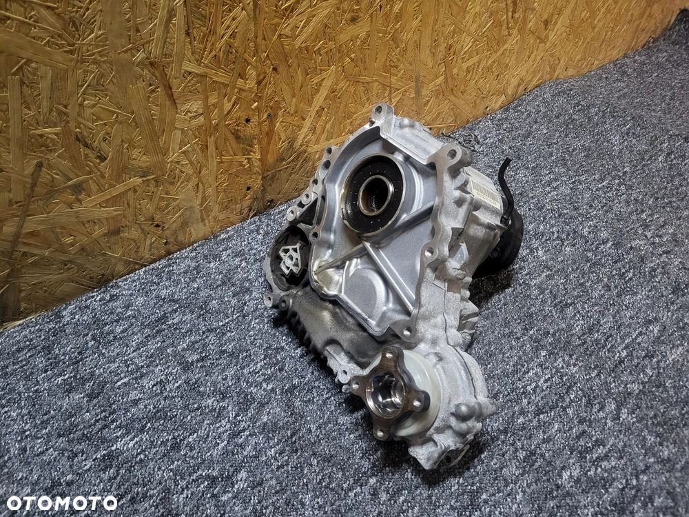 Bmw f20 f30 f32 f10 ATC35L skrzynia rozdzielcza - 1