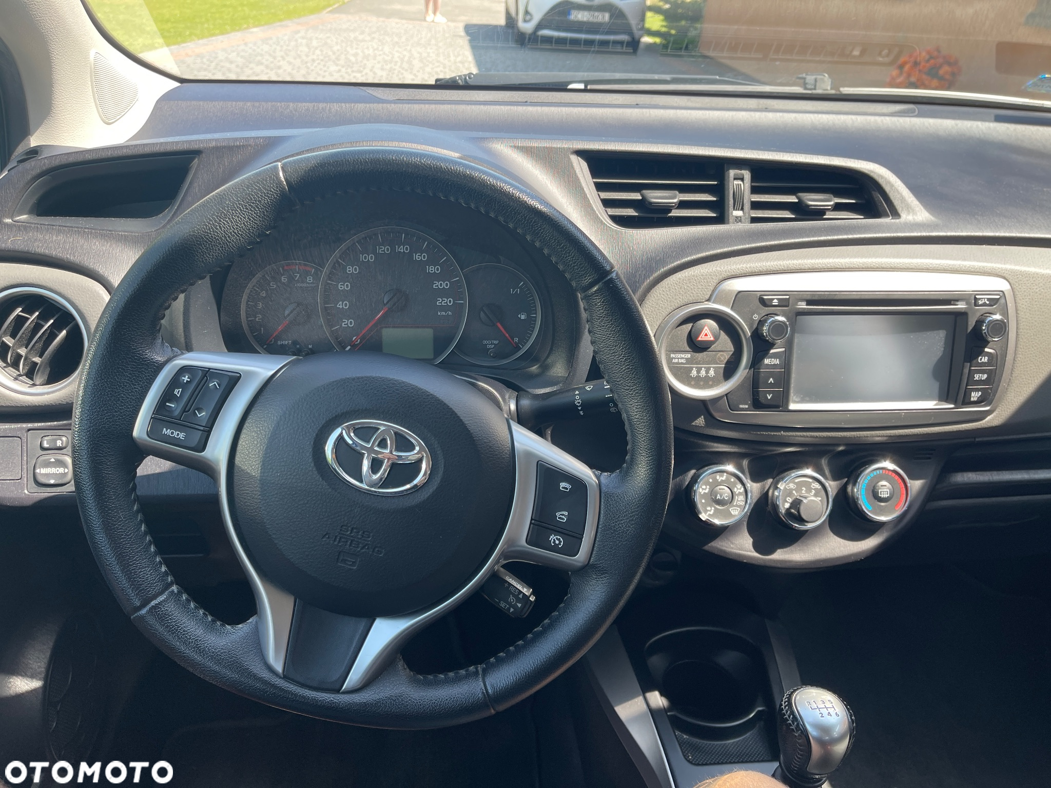 Toyota Yaris - 7