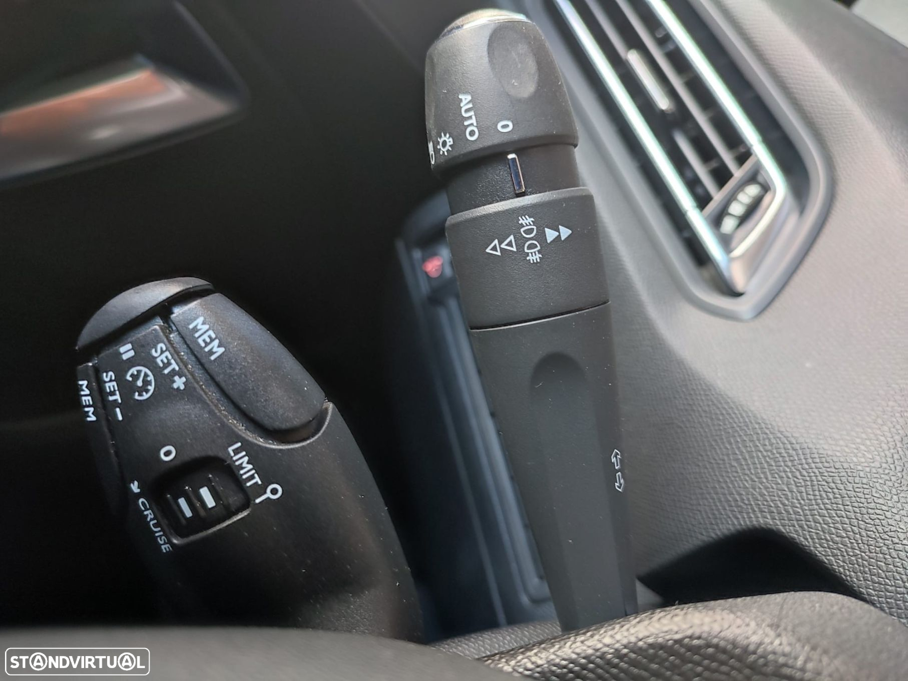 Peugeot 308 1.5 BlueHDi Allure - 10