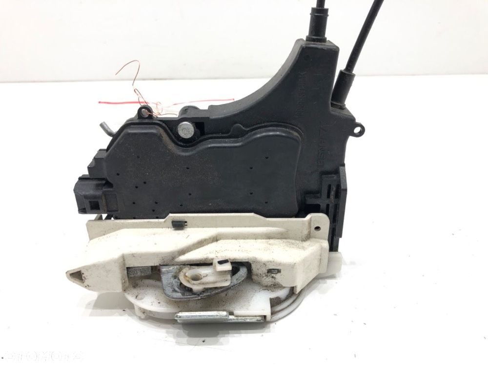 ZAMEK DRZWI LEWY PRZÓD - 50.00 PLN - MITSUBISHI LANCER VIII (CY_A, CZ_A) 2007 - 2022 1.8 DI-D 85 kW - 2