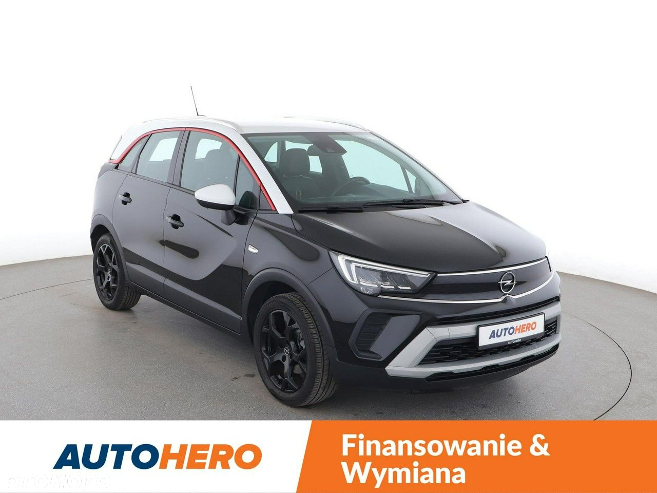 Opel Crossland X 1.2 T Design Line S&S - 10