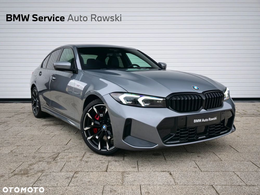 BMW Seria 3 330i xDrive M Sport sport