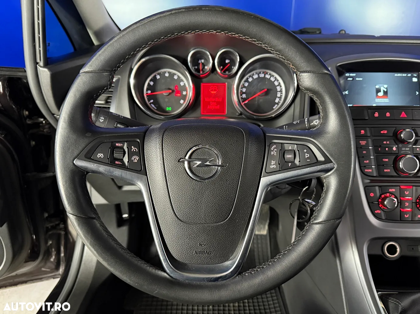 Opel Astra - 11