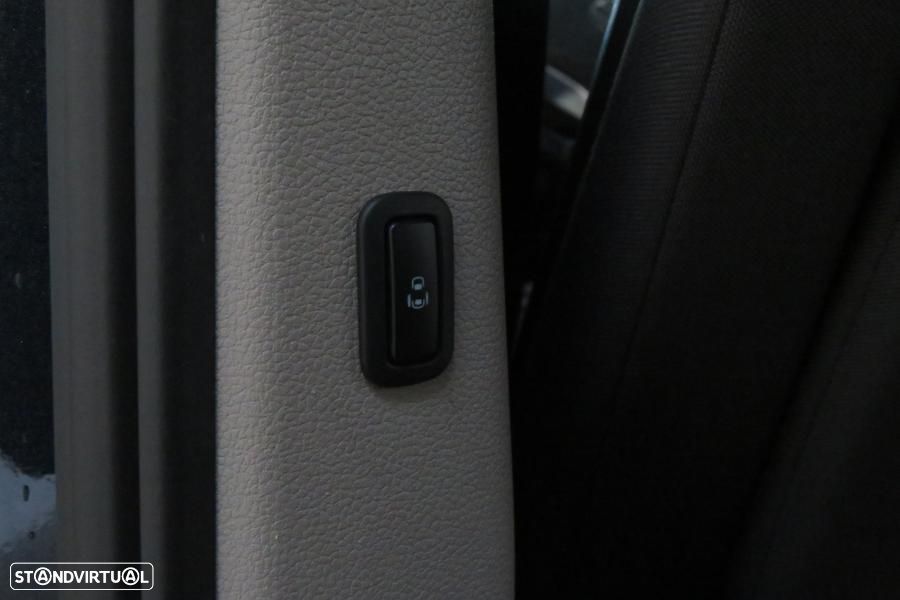 VW Multivan 2.0 TDI Life DSG - 18