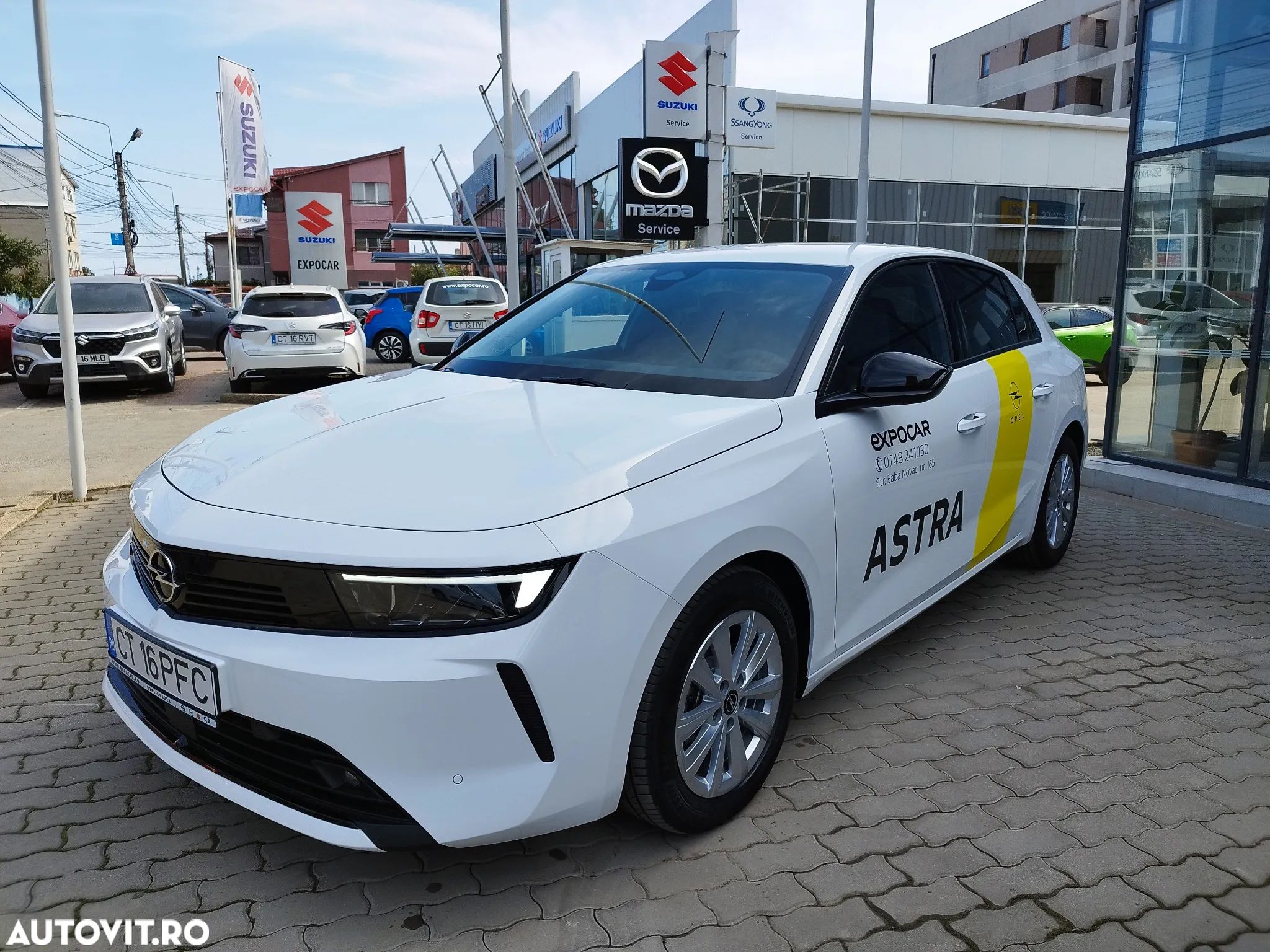 Opel Astra 1.2L Turbo Start/Stop AT8 Business Edition - 1