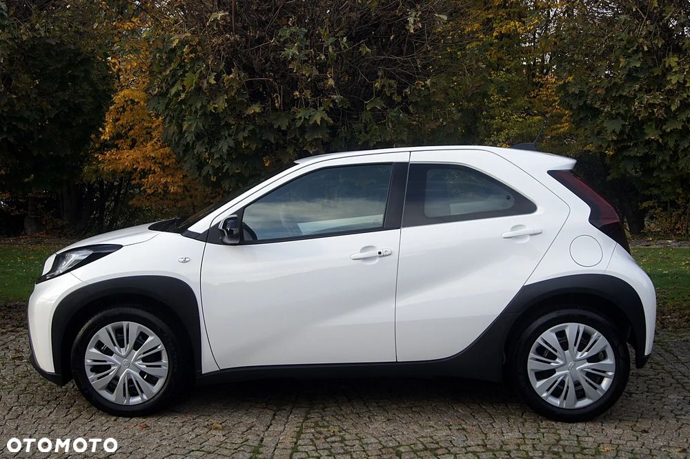Toyota Aygo X 1.0 VVT-i X-play - 7