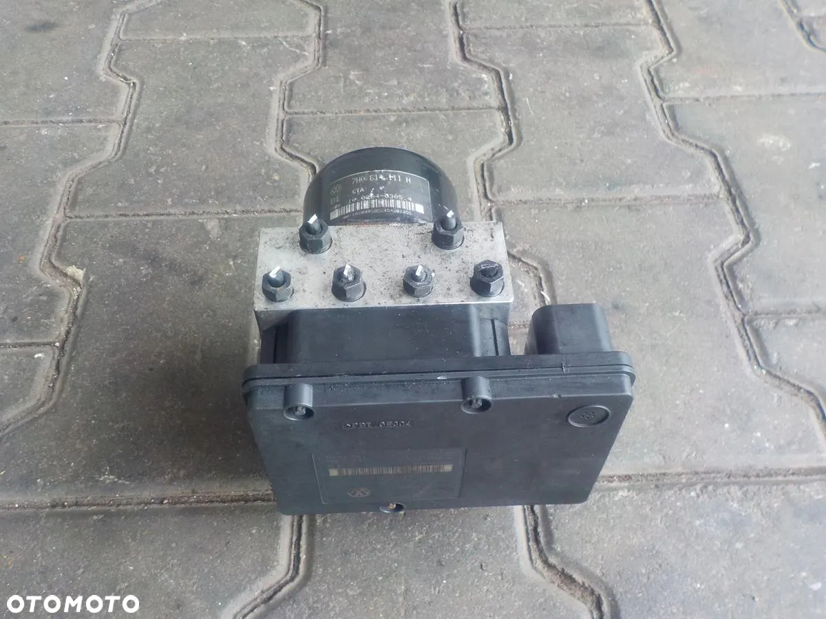VW T5 POMPA MODUŁ ABS 7H0614111H 7H0907379H - 2
