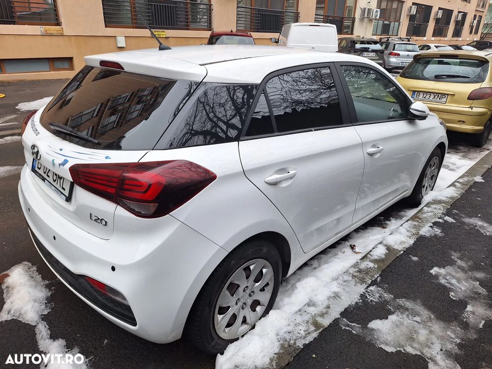 Hyundai i20 1.2 L 84CP 5DR Clasic - 4