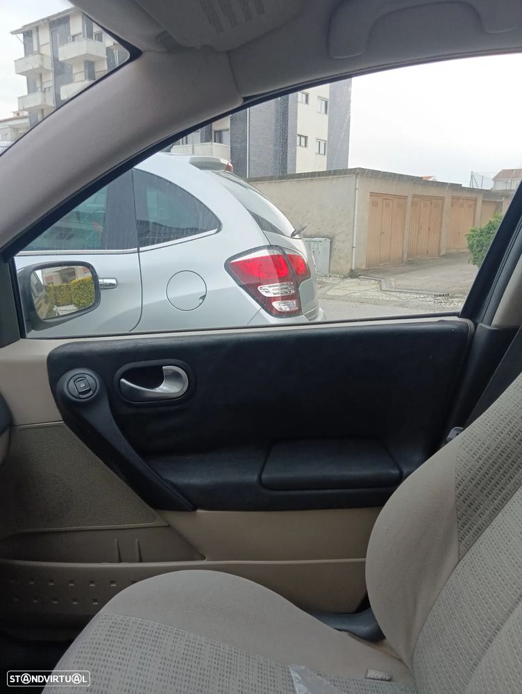 Renault Mégane 1.5 dCi Dynamique - 22