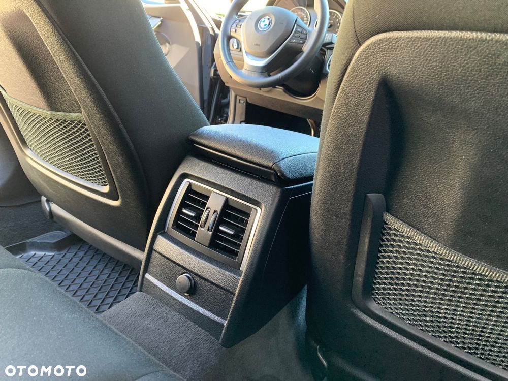 BMW Seria 3 320i Advantage - 16