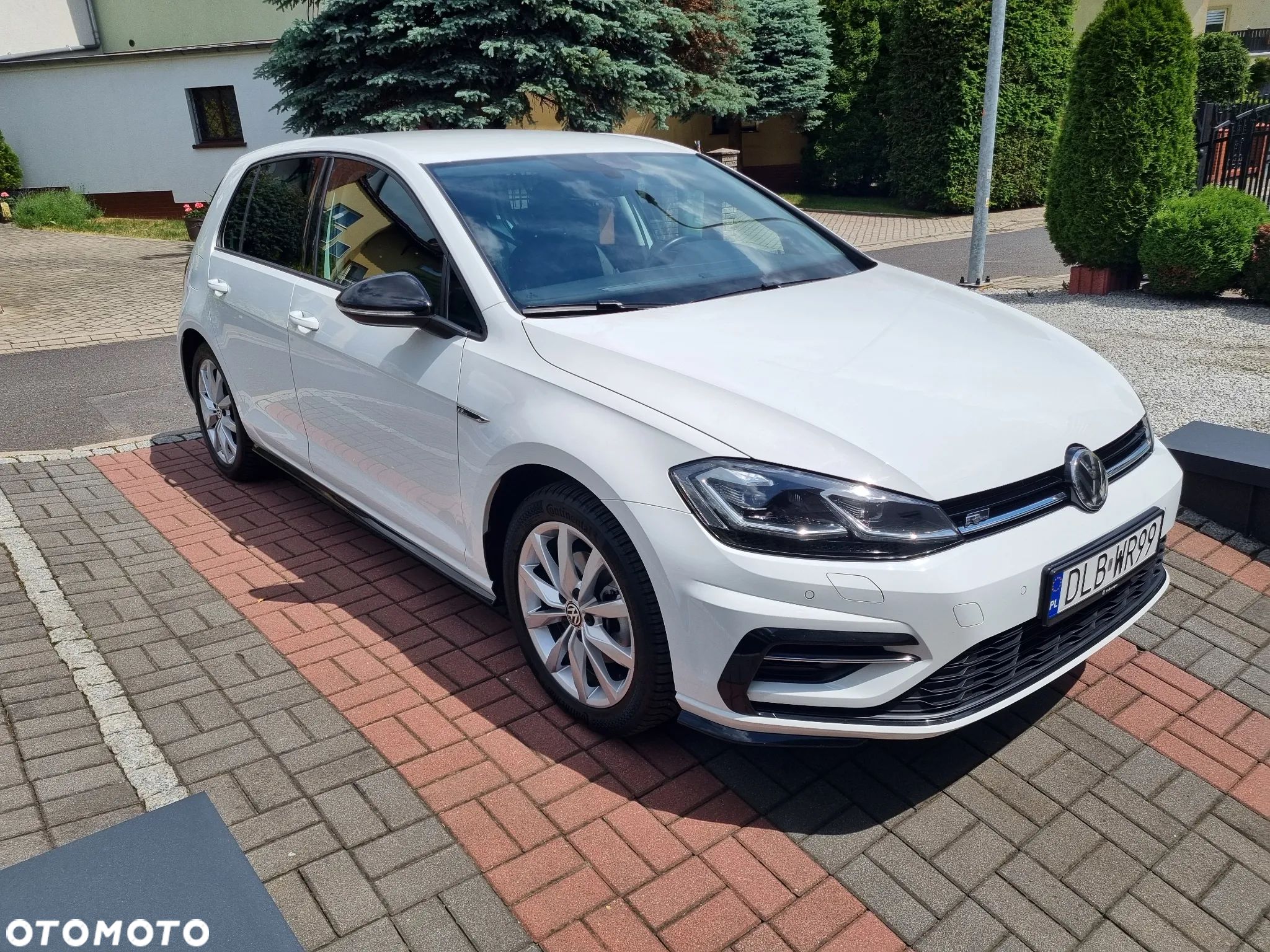 Volkswagen Golf 2.0 TDI (BlueMotion Technology) Highline - 1