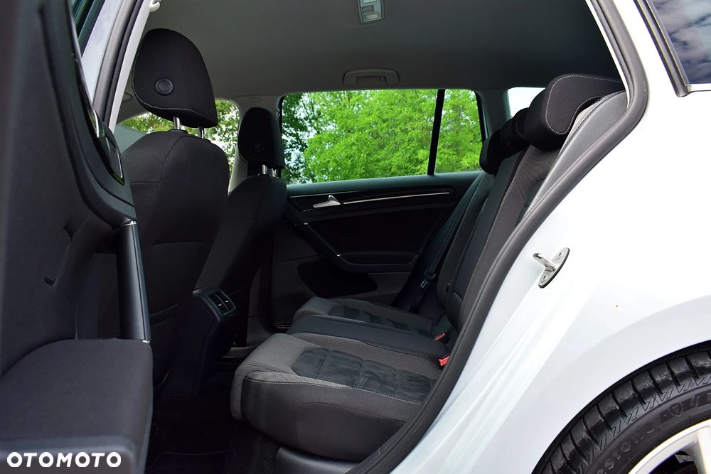 Volkswagen Golf 1.5 TSI BMT Comfortline DSG - 6